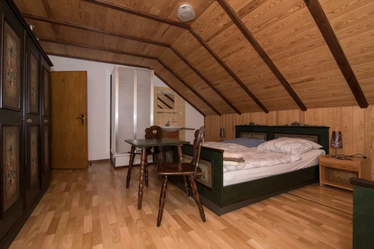 Hotel-Restaurant Johanniskreuz Trippstadt Luaran gambar